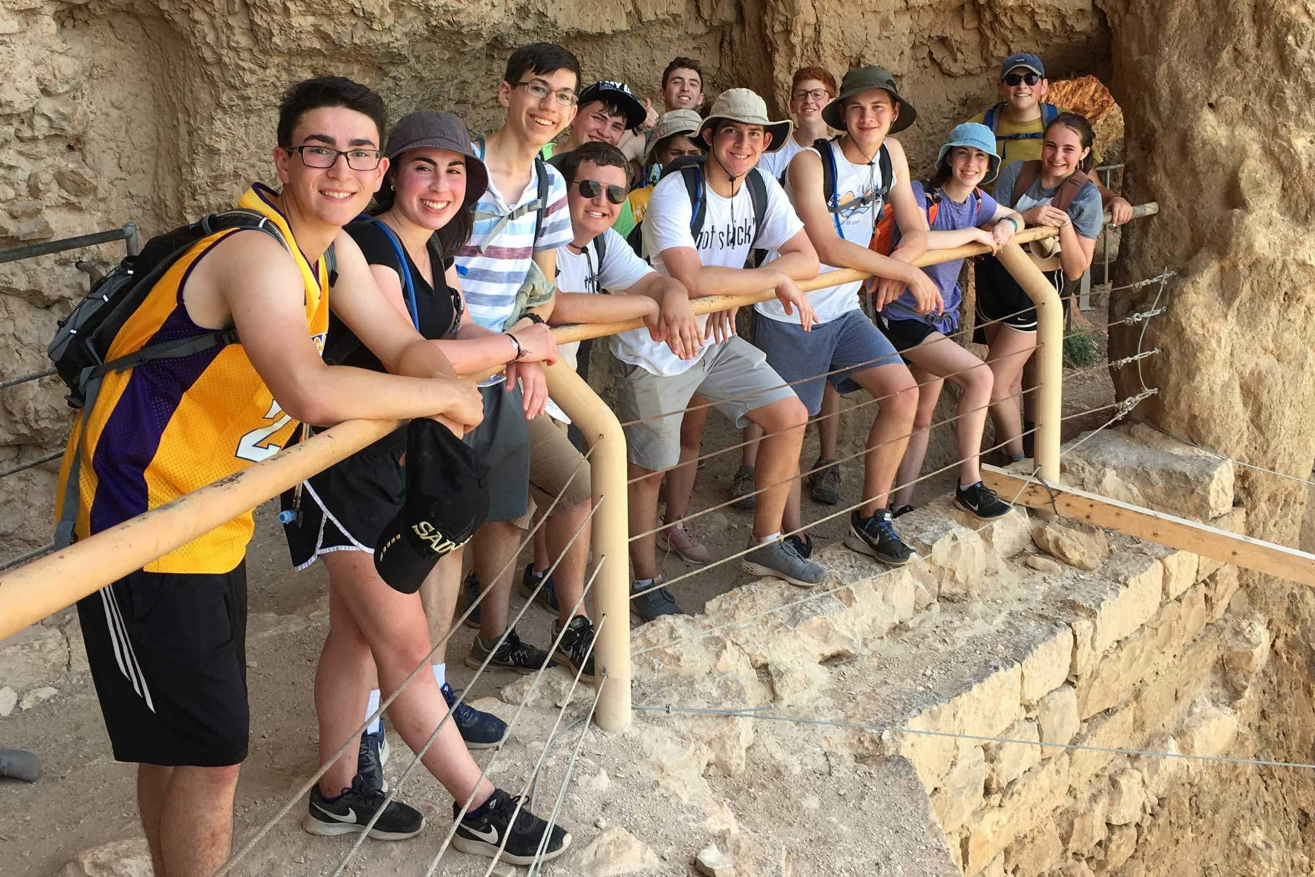Image of USY participants on an outdoor excusion.